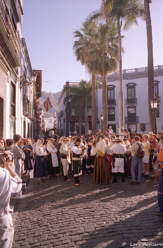 Columbus celebrating ? Santa Cruz de La Palma