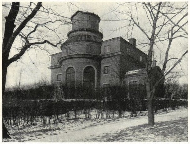 The old observatory in Stockholm in the 20th century. Photographer unknown