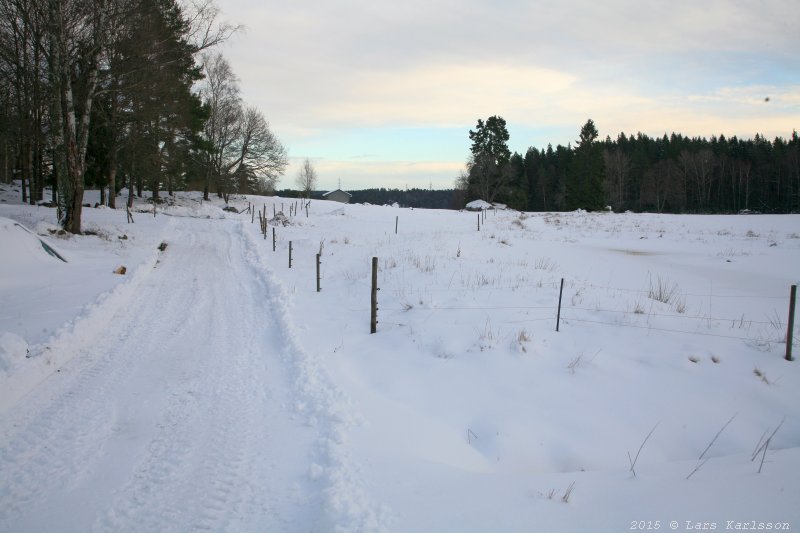 Walks and bicycling along the old road Göta Landsväg