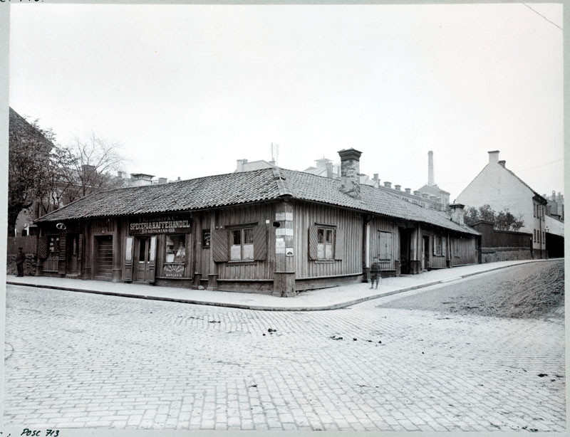 En promenad längs med Götgatan i historiska miljöer, Stockholm