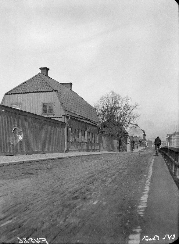 En promenad längs med Götgatan i historiska miljöer, Stockholm