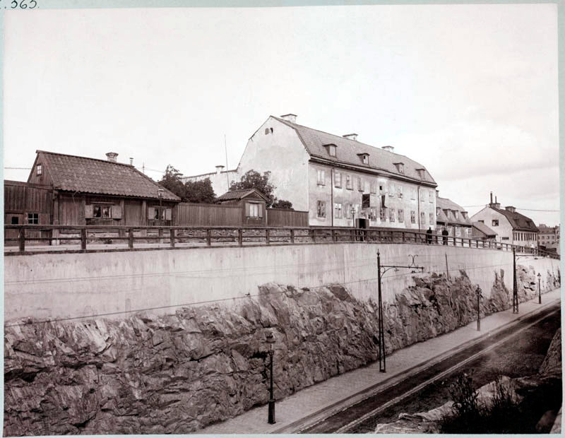 En promenad längs med Götgatan i historiska miljöer, Stockholm