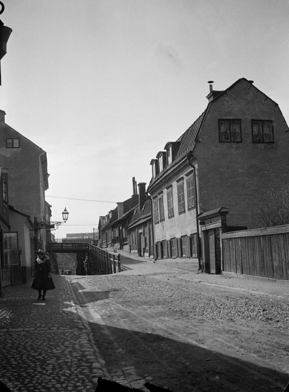 En promenad längs med Götgatan i historiska miljöer, Stockholm