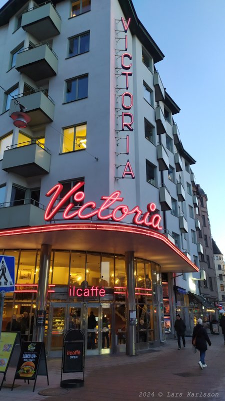 En promenad längs med Götgatan i historiska miljöer, Stockholm