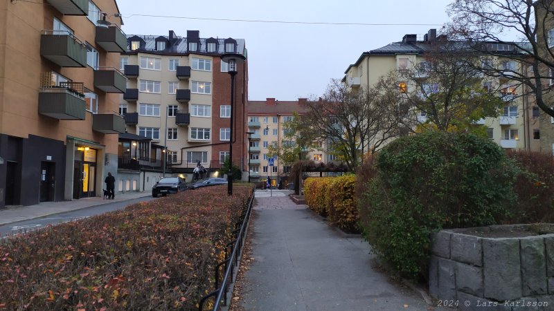 En promenad längs med Götgatan i historiska miljöer, Stockholm