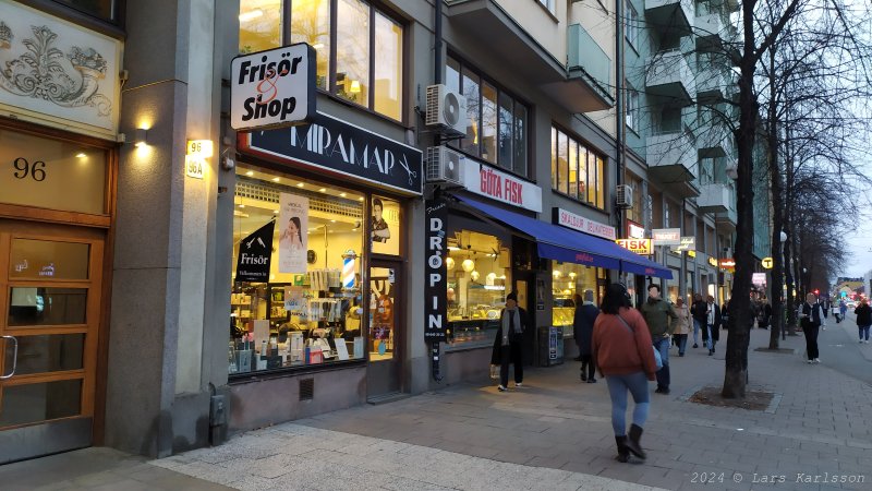 En promenad längs med Götgatan i historiska miljöer, Stockholm