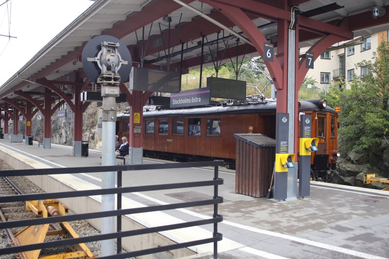 Roslagsrundan by old train, bus and steamship, 2019