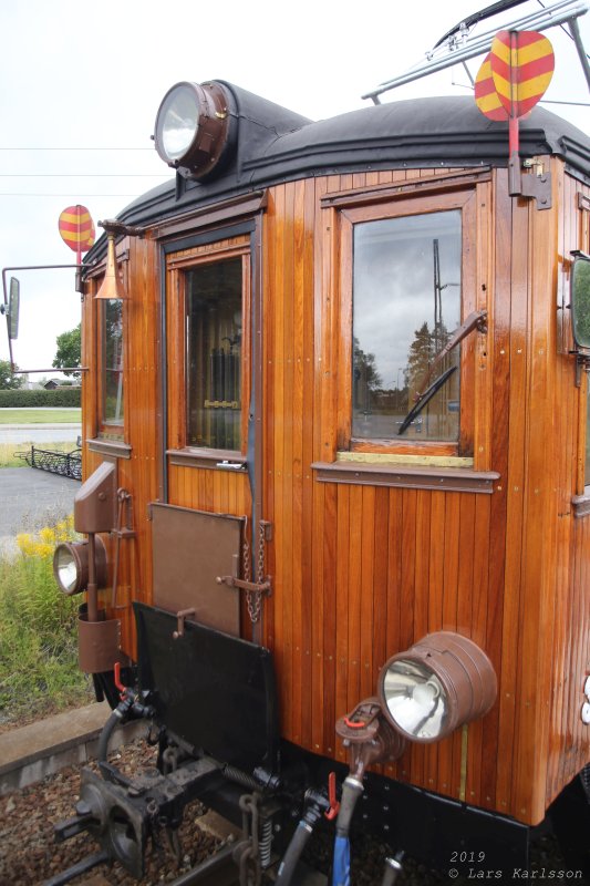Roslagsrundan by old train, bus and steamship, 2019