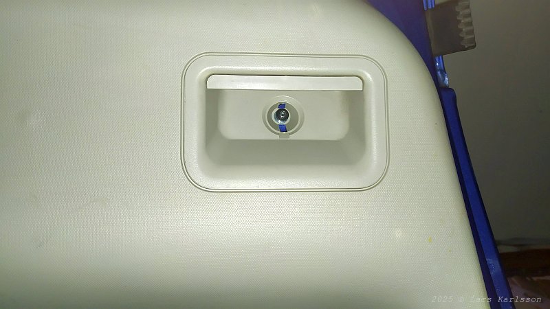 Chrysler Crossfire: Liftgate switch