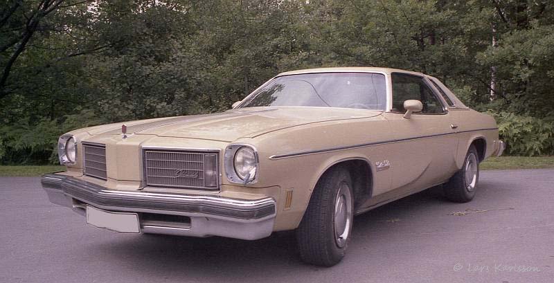 Oldsmobile Cutlass 1975