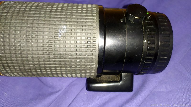 Pentax 645 300 mm ED f/4 lens for astrophoto