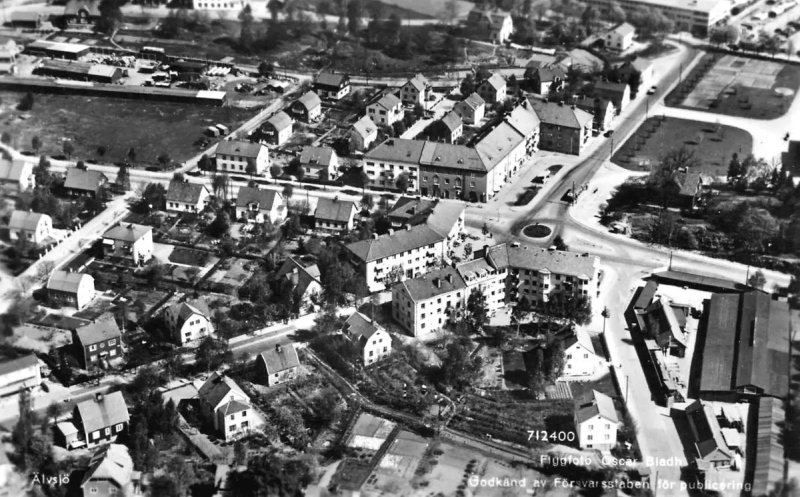 Älvsjö, flygvy. I bakgrunden del av stadsdelen Solberga