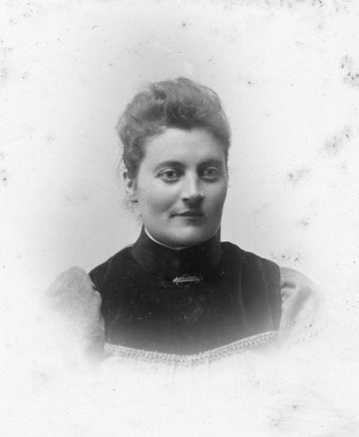 Anna Sofia Karlsdotter, Åsen