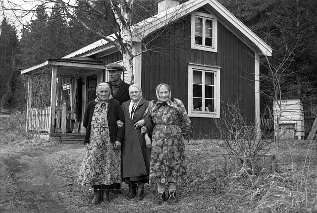 Hulda Söderberg emigrerar till Rockford i USA år 1904