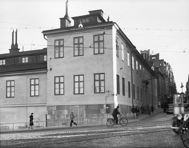 En promenad längs med Götgatan i historiska miljöer, Stockholm