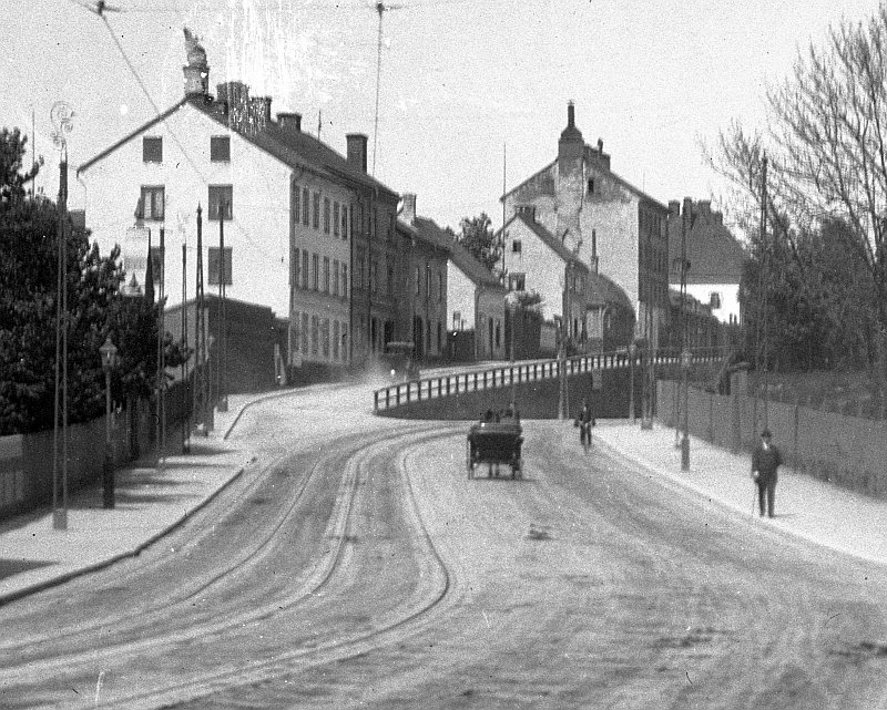 En promenad längs med Götgatan i historiska miljöer, Stockholm