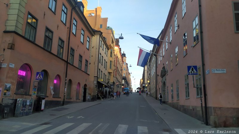 En promenad längs med Götgatan i historiska miljöer, Stockholm