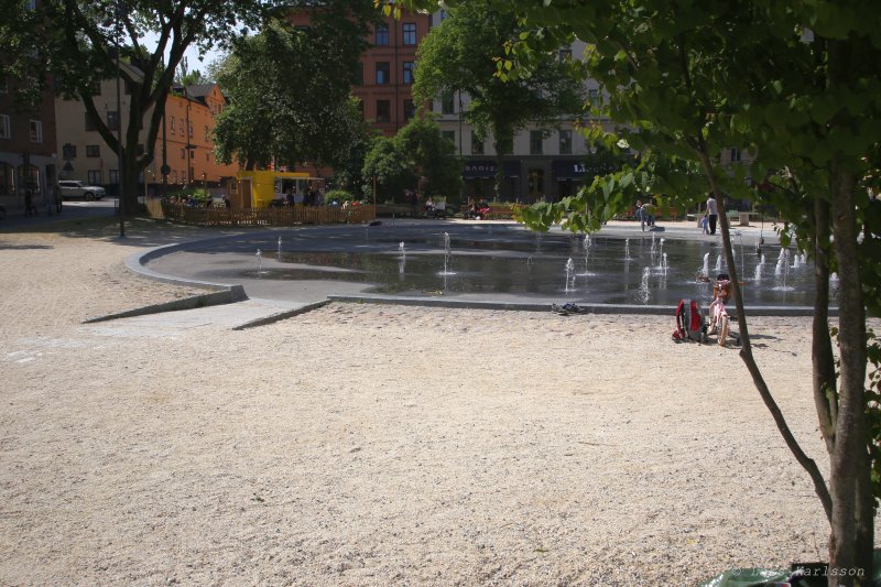 Från Medborgarplatsen med omvägar till Skanstull, Stockholm 2025