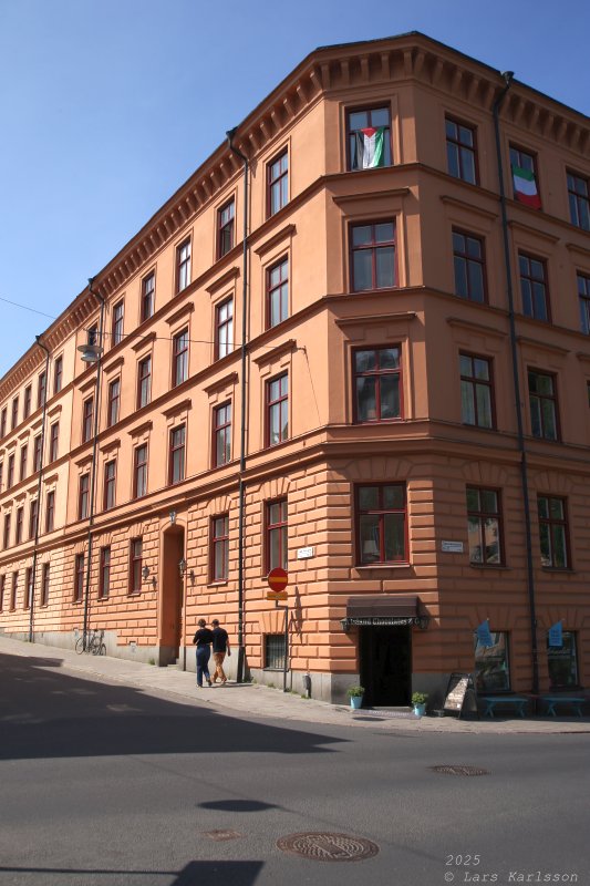 Från Medborgarplatsen med omvägar till Skanstull, Stockholm 2025