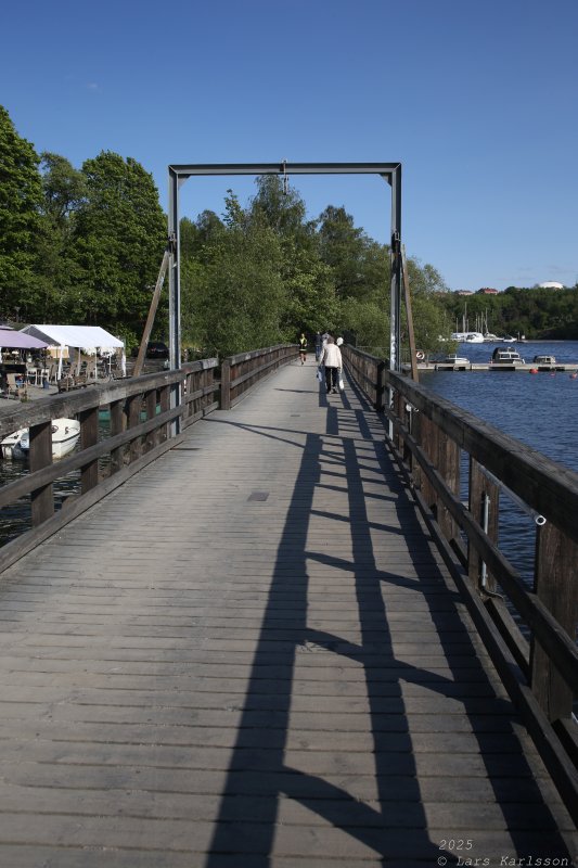 Från Medborgarplatsen med omvägar till Skanstull, Stockholm 2025