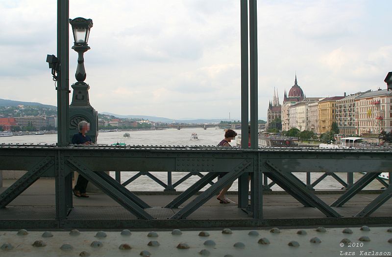 Travel in Eastern Europe's cities: Krakow, Bratislava and Budapest, 2010