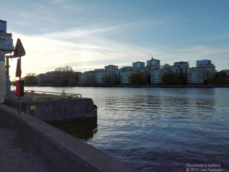 Walks along Stockholm City's harbors: From Slussen to Liljeholmen, 2019