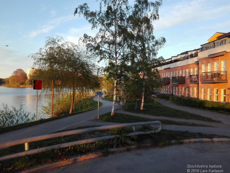 Walks along Stockholm City's harbors: From Slussen to Liljeholmen, 2019