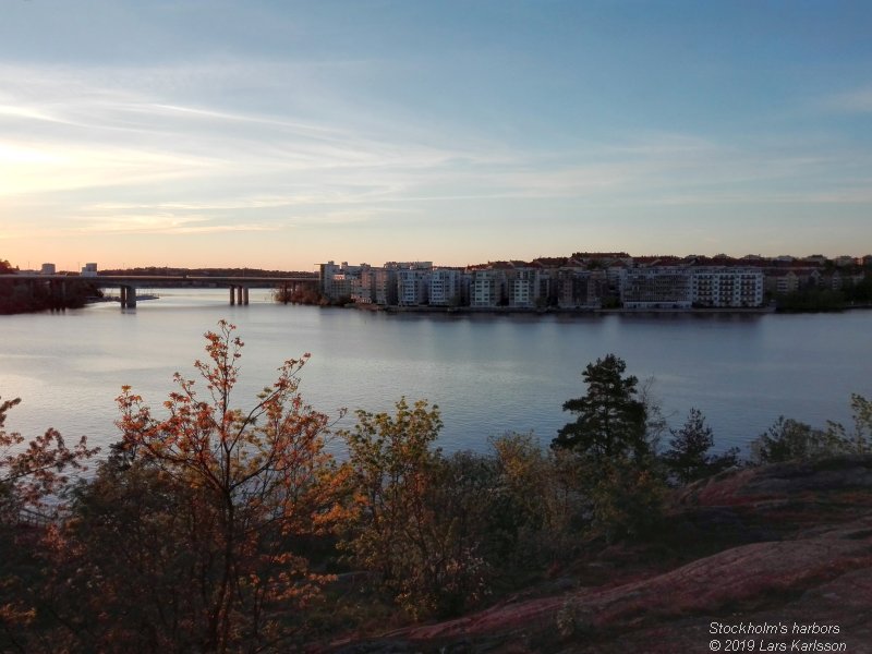 Walks along Stockholm City's harbors: From Slussen to Liljeholmen, 2019