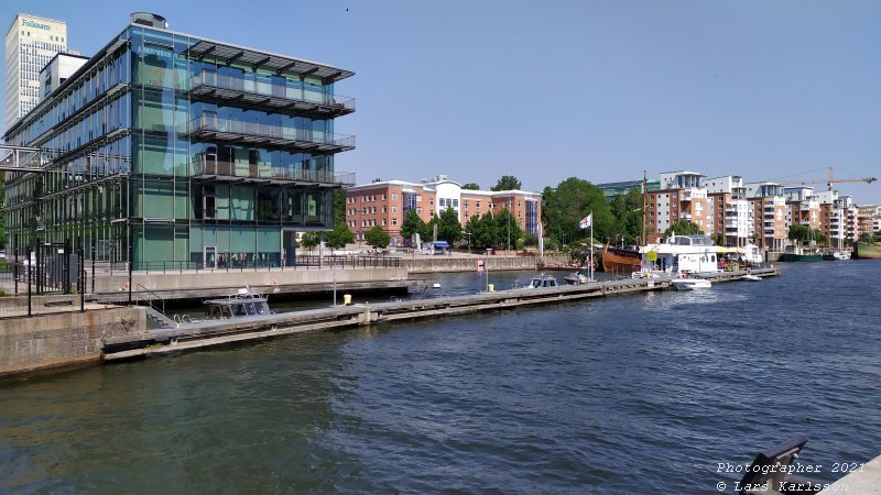 Walks along Stockholm City's harbors: Southern Hammarby lake, 2021