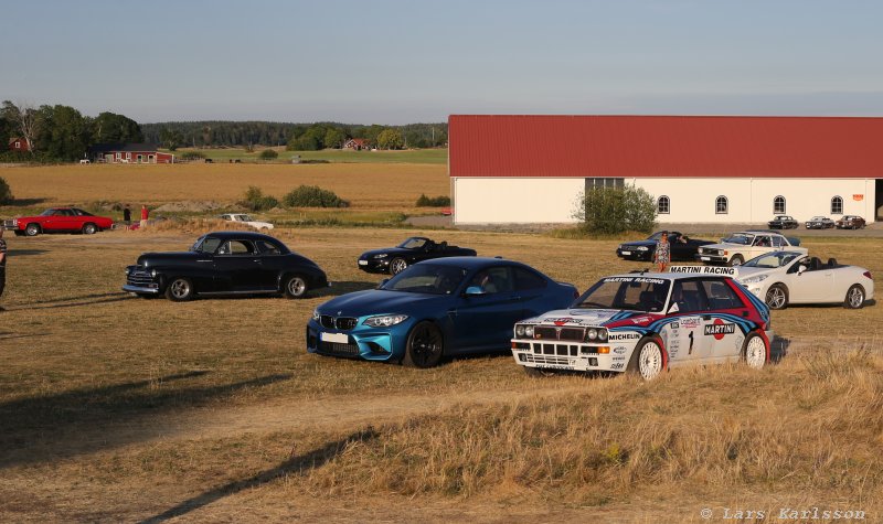 Car meeting at Nifsta Gård July 2018